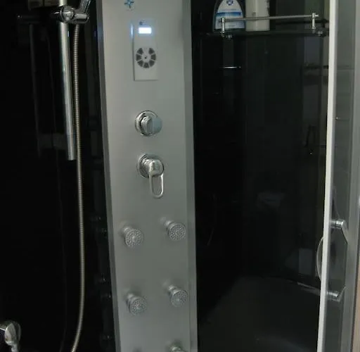 Private In Tallin, Pelguranna A * Tallinn